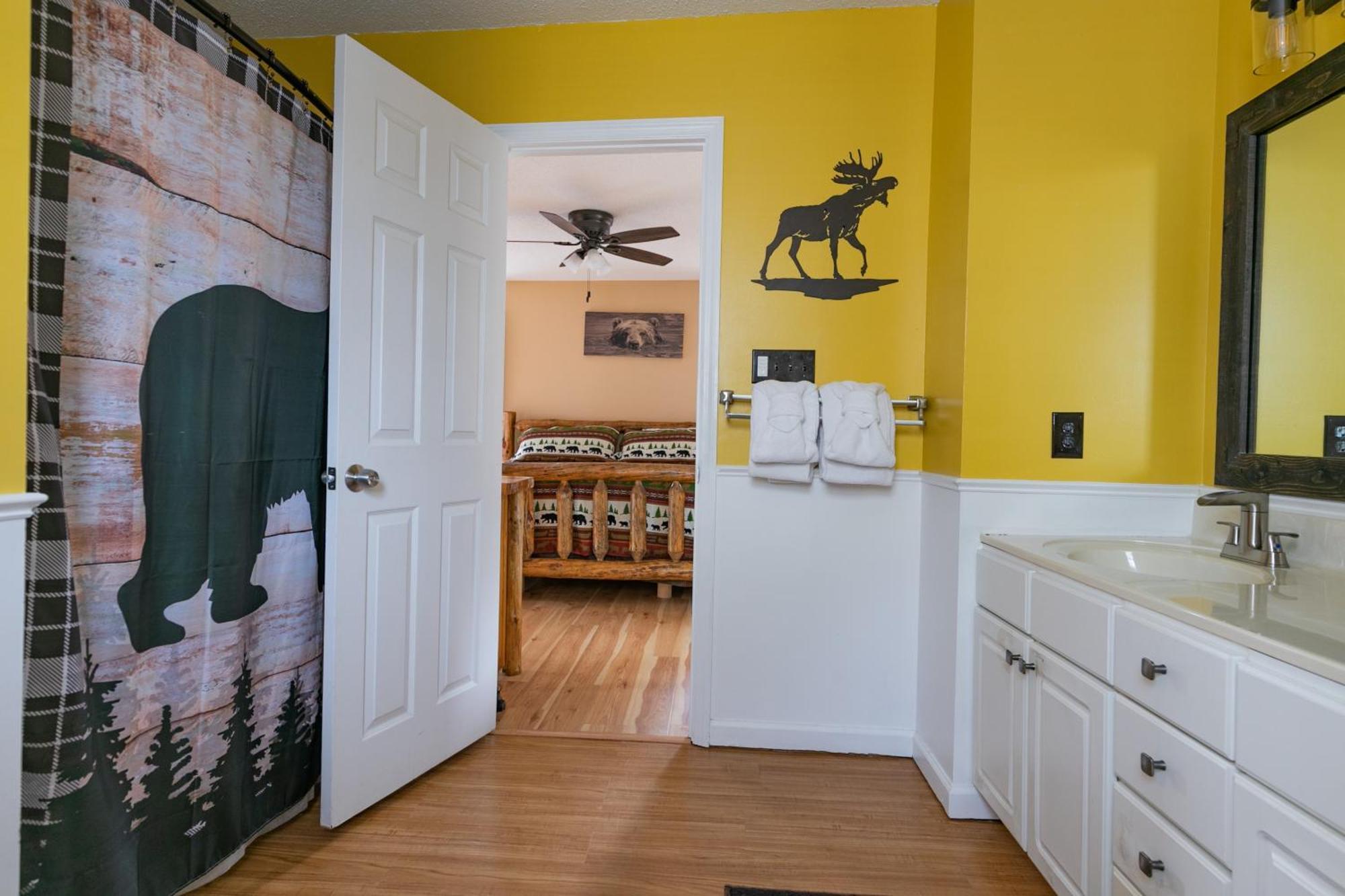 Private Chalet in Gatlinburg, Awesome Views, Work Desk, Wifi, Hot Tub&Dog-Friendly Exterior foto
